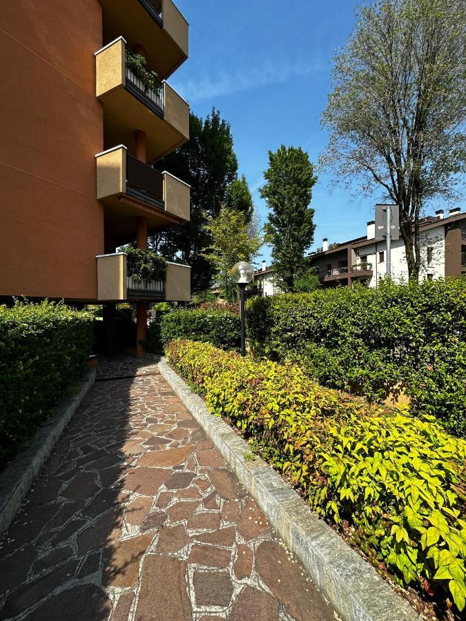 Tevere 20 House Monza Kültér fotó